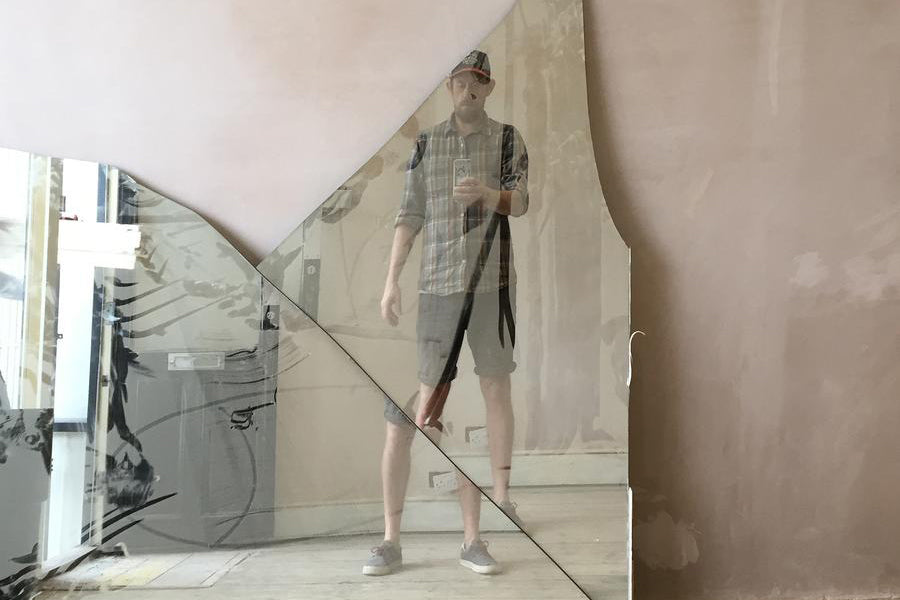 No.87 / FROM DUST TILL DAWN