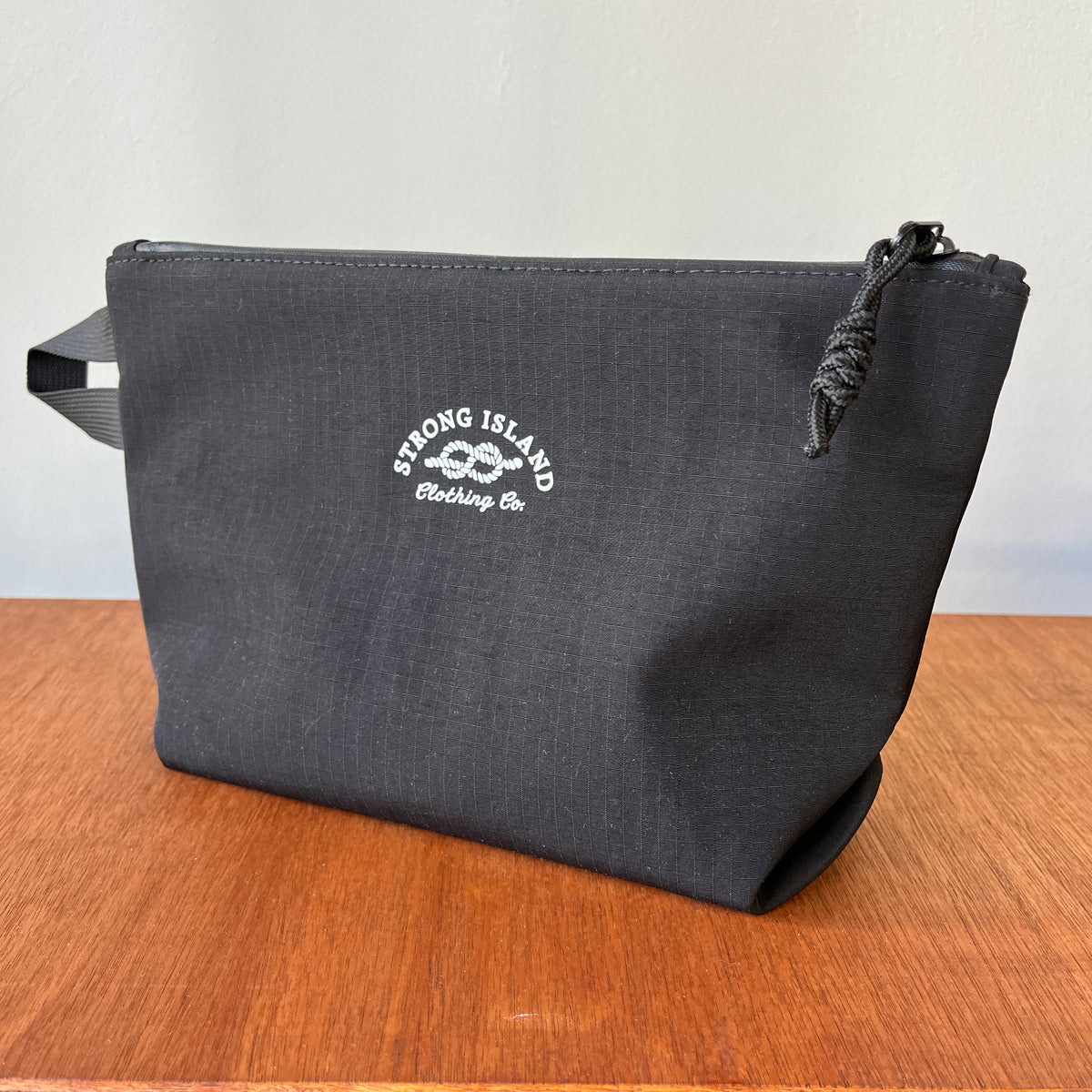 Strong Island // Travel Pouch - Black